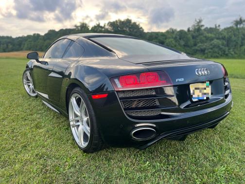2012 Audi R8 5.2 quattro