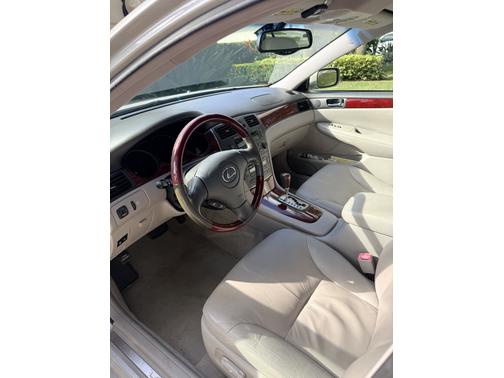 2004 Lexus ES 330 Base