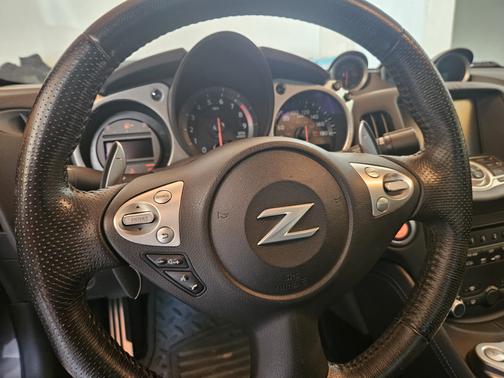 2016 Nissan 370Z Touring