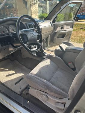 Gray 2002 Toyota 4Runner SR5