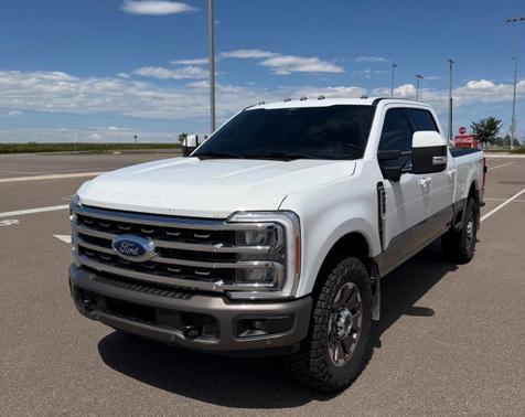 White 2023 Ford F-250 King Ranch