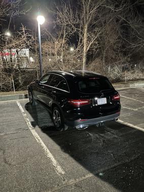 2017 Mercedes-Benz GLC 300 4MATIC