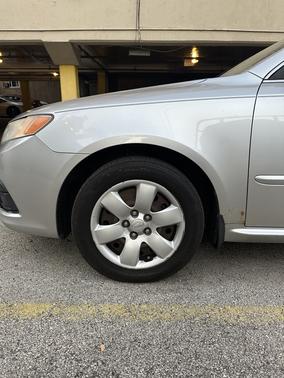 2010 Kia Optima LX