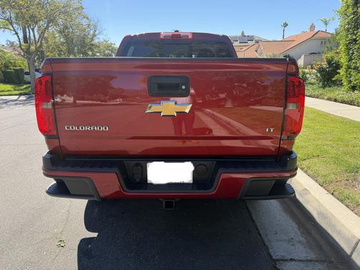 Red 2016 Chevrolet Colorado LT