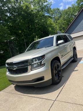 Beige 2016 Chevrolet Tahoe LT