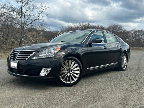 Black 2014 Hyundai Equus Signature