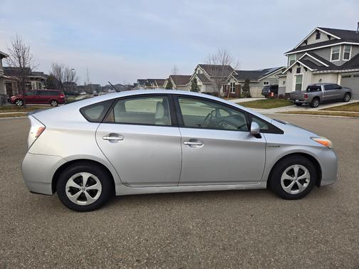 2012 Toyota Prius Two