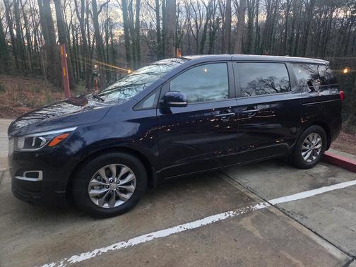2020 Kia Sedona LX