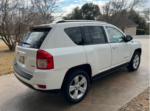 2011 Jeep Compass Sport