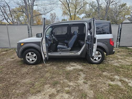 2004 Honda Element EX