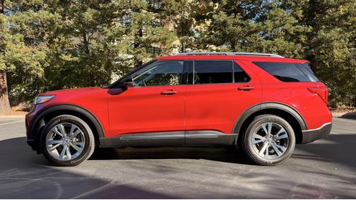 2020 Ford Explorer Platinum