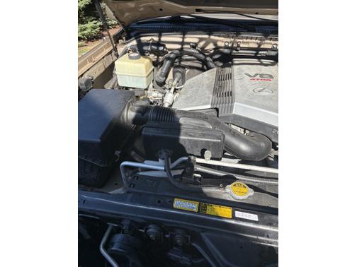 2002 Lexus LX 470 Base