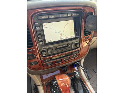 2002 Lexus LX 470 Base