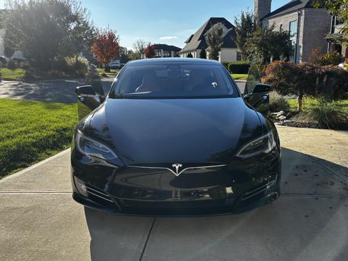 2016 Tesla Model S 75D