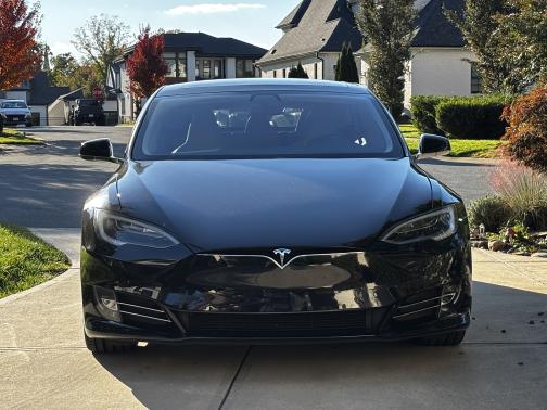 2016 Tesla Model S 75D