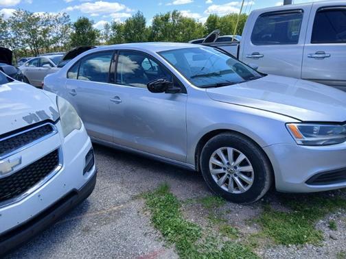 Silver 2014 Volkswagen Jetta Hybrid Base