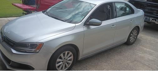 Silver 2014 Volkswagen Jetta Hybrid Base