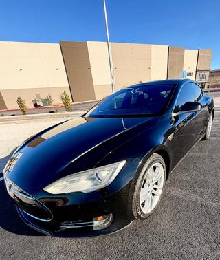 2016 Tesla Model S 85D