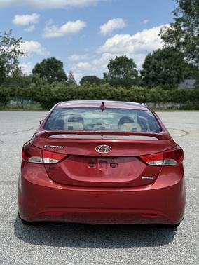 2013 Hyundai ELANTRA Limited