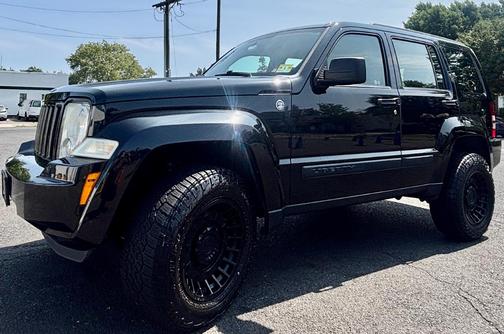 Black 2012 Jeep Liberty Sport