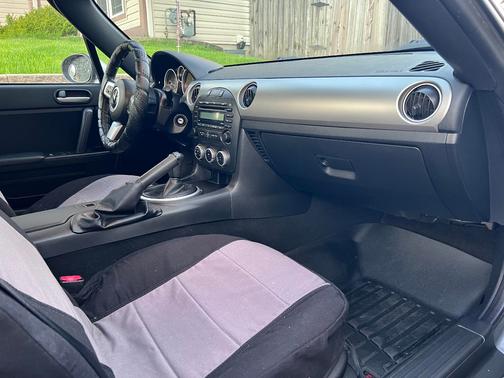 Silver 2009 Mazda MX-5 Miata Touring Hardtop Convertible