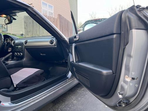 Silver 2009 Mazda MX-5 Miata Touring Hardtop Convertible