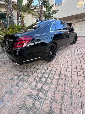Black 2020 Mercedes-Benz S-Class S 450