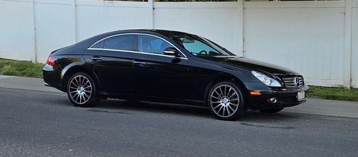 Black 2006 Mercedes-Benz CLS-Class CLS500