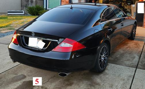 Black 2006 Mercedes-Benz CLS-Class CLS500