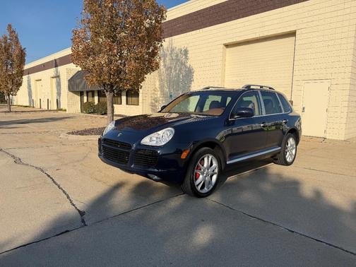 Blue 2004 Porsche Cayenne Cayenne Turbo