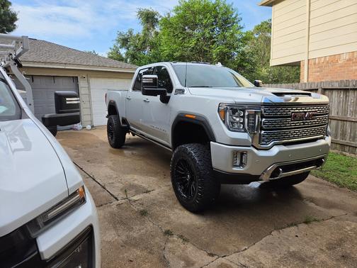 Silver 2023 GMC Sierra 2500 Denali