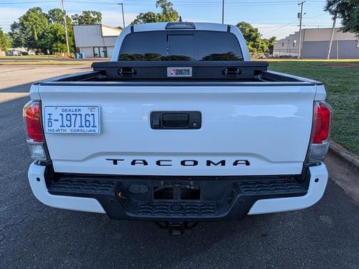 White 2018 Toyota Tacoma Limited