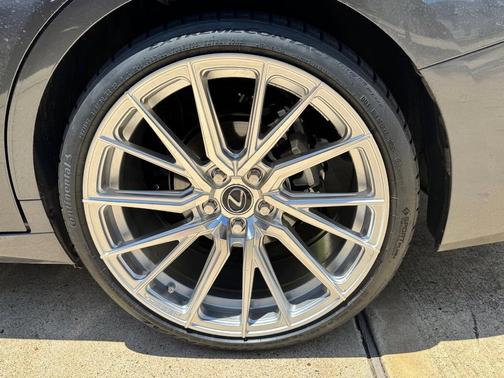 Gray 2025 Lexus ES 350 Base