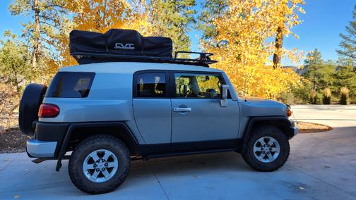 Silver 2009 Toyota FJ Cruiser Base