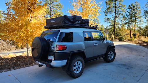 Silver 2009 Toyota FJ Cruiser Base