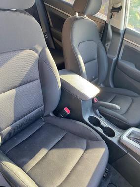 Silver 2018 Hyundai ELANTRA SEL