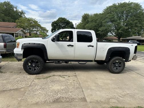 2009 GMC Sierra 2500 SLT