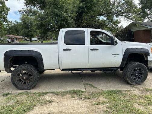 2009 GMC Sierra 2500 SLT
