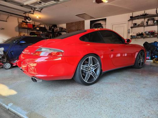 2003 Porsche 911 Carrera 4S