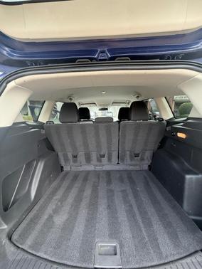 Blue 2016 Ford Escape SE