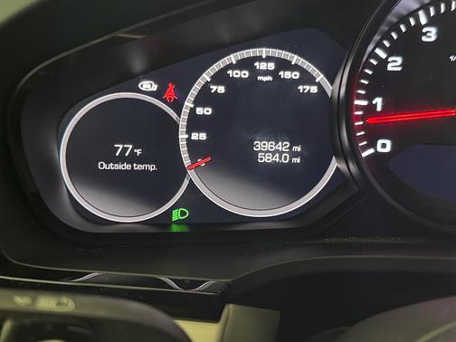 2020 Porsche Cayenne Cayenne