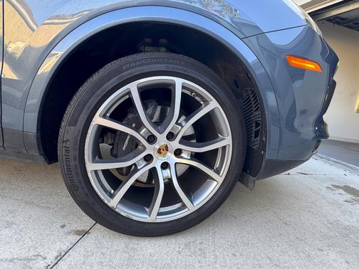 2020 Porsche Cayenne Cayenne