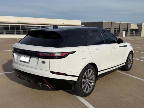 White 2018 Land Rover Range Rover Velar P380 SE R-Dynamic