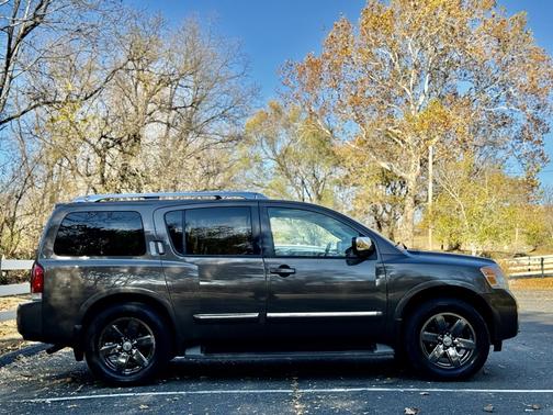 2013 Nissan Armada Platinum