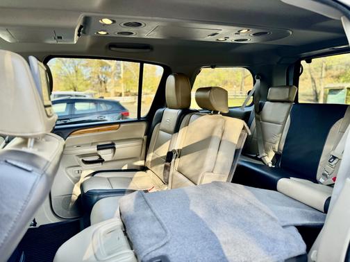 2013 Nissan Armada Platinum