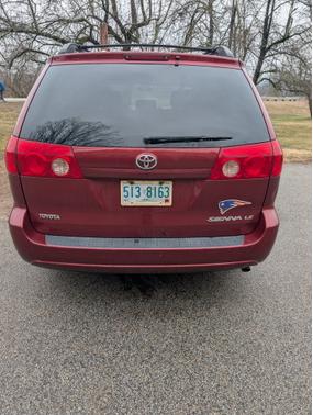 2006 Toyota Sienna LE