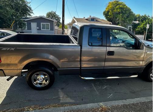 2005 Ford F-150 STX SuperCab