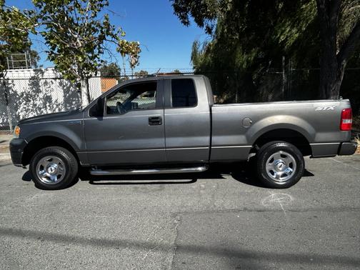 2005 Ford F-150 STX SuperCab