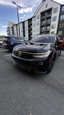 2022 Volkswagen Tiguan 2.0T SE R-Line Black