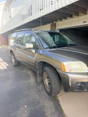 Gray 2004 Mitsubishi Endeavor LTD